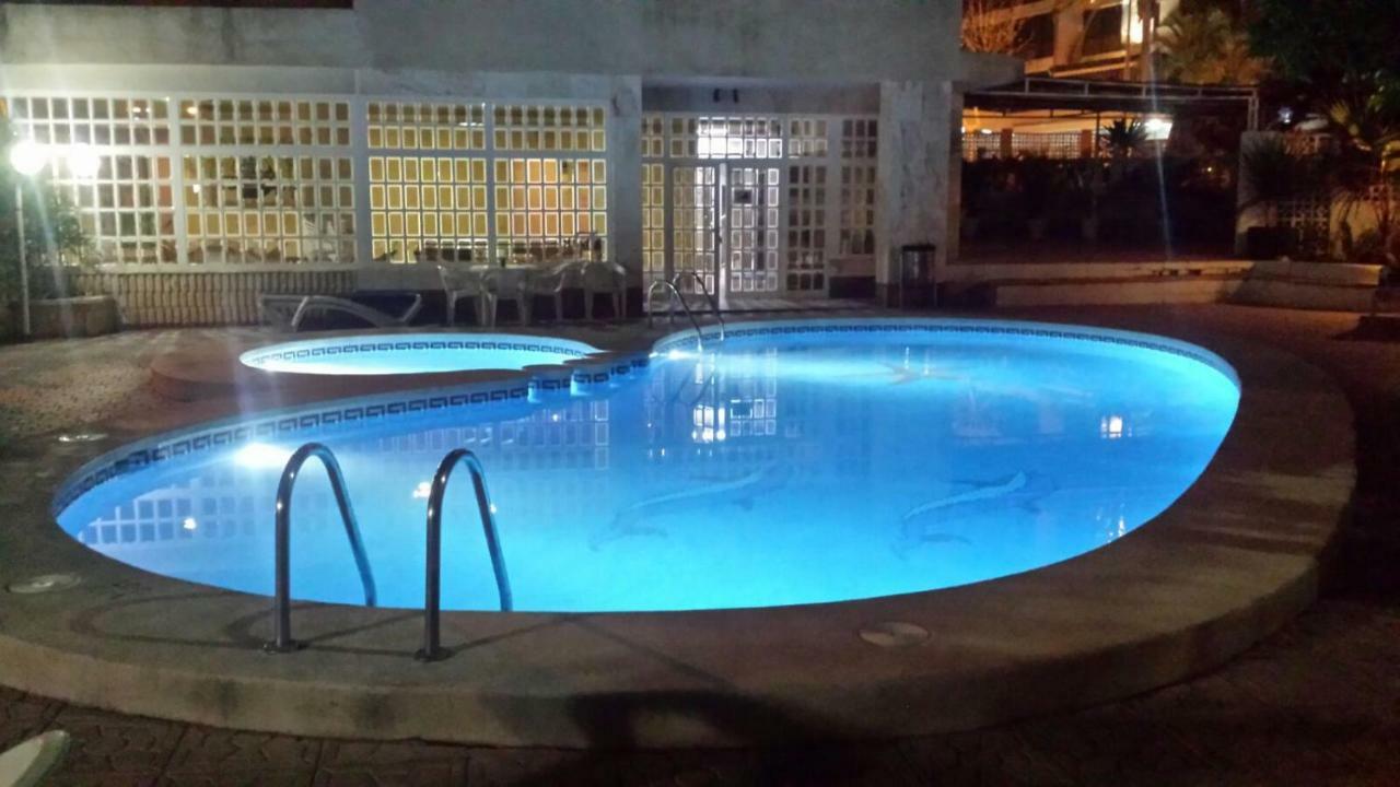 Apartamentos Maria Victoria Benidorm Zewnętrze zdjęcie